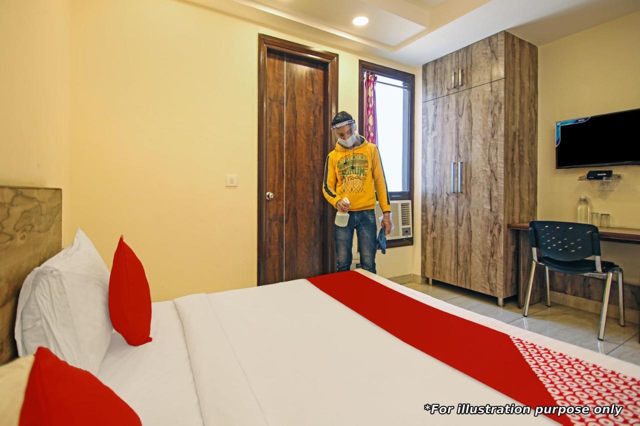 Oyo Flagship Shine Hotel Chinhat Екстериор снимка