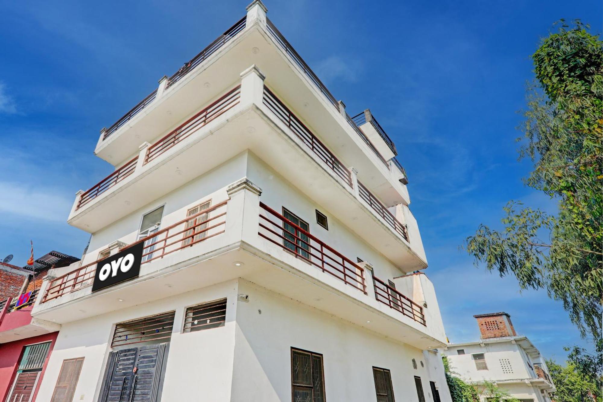 Oyo Flagship Shine Hotel Chinhat Екстериор снимка